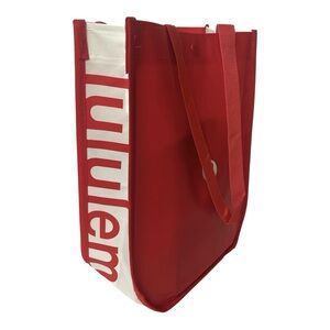 Lululemon Reusable Small Red Logo Lunch Tote, New